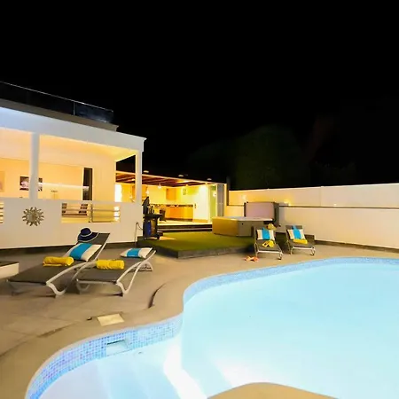 Villa Alegria Azul Puerto Calero